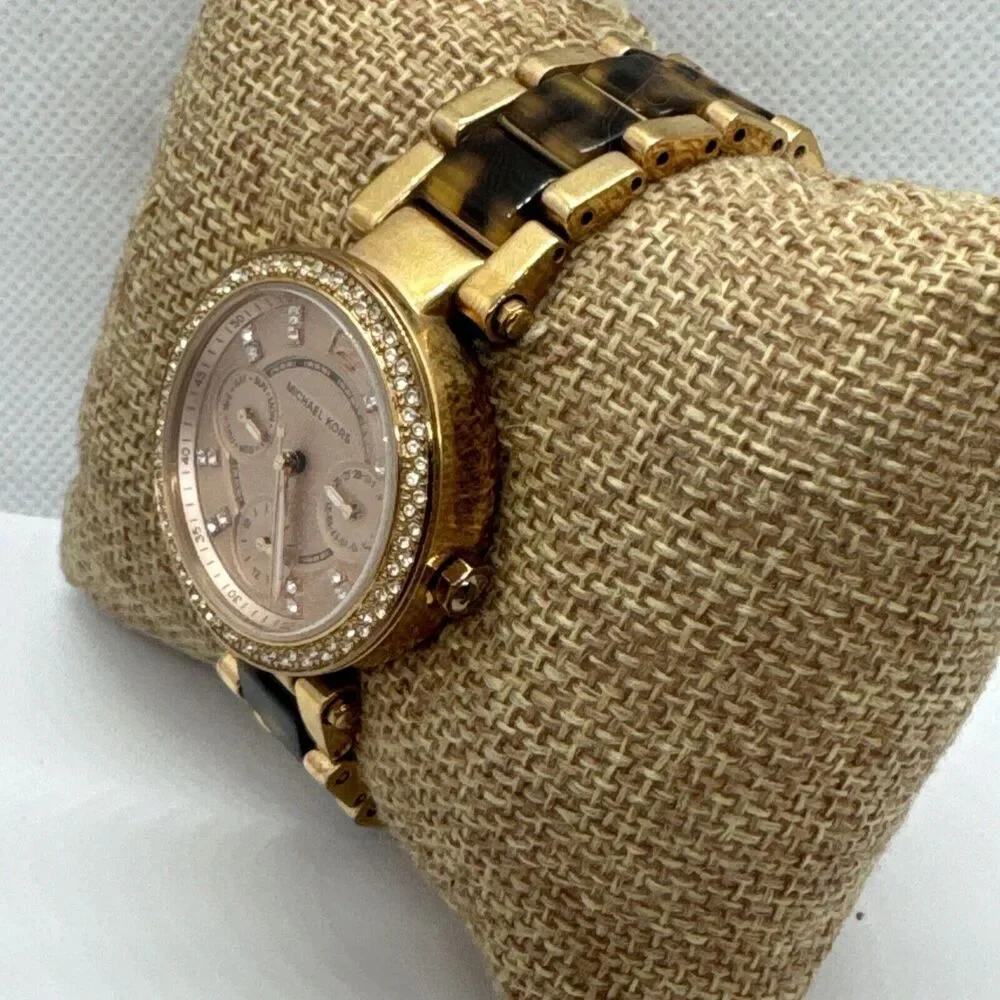 Michael Kors MK5841 Women's Two Tone Analog Rose Dial Quartz Wrist Watch JNA290